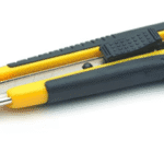 Mas 2750 Kauçuk Gövdeli Geniş Maket Bıçağı (18 MM)